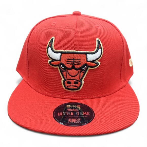Chicago Bulls Ultra Game NBA Red/Black Snapback Hat Bulls Logo Gold Trim